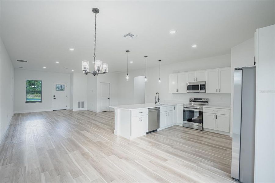 Spacious, unfurnished interior of a new home in , Ocala (Image 37).