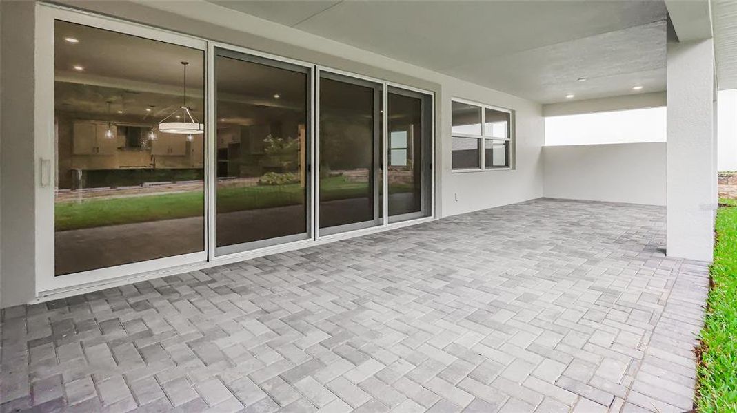 Exterior details and patio area of a home in Cresswind at Hammock Oaks, Lady Lake (Image 3). Exterior details and patio area of a home in Cresswind at Hammock Oaks, Lady Lake (Image 3).