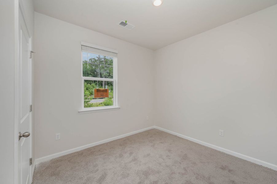 Representative unfurnished interior of a home built from the SULLIVAN by D.R. Horton in Summerville, Darlington (Image 8).