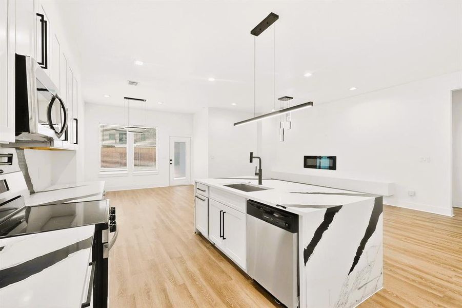 Furnished interior view inside a new home in , Dallas (Image 7). Furnished interior view inside a new home in , Dallas (Image 7).