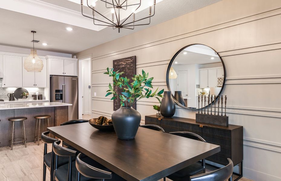 Eat-In Kitchen and Dining Area