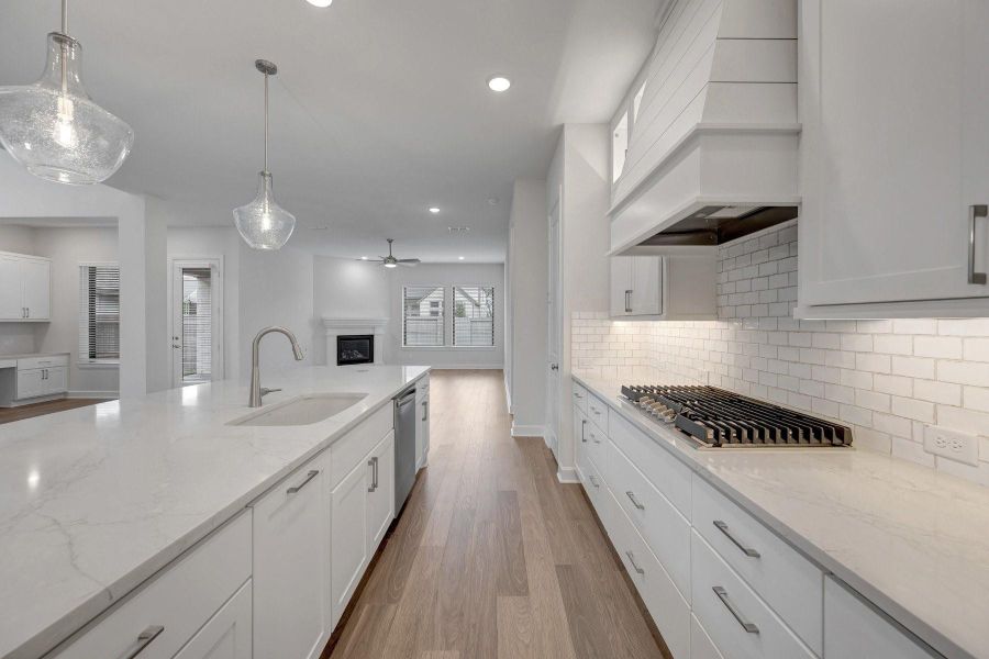 Furnished interior view inside a new home in Riceland - Summit Collection, Mont Belvieu (Image 8).