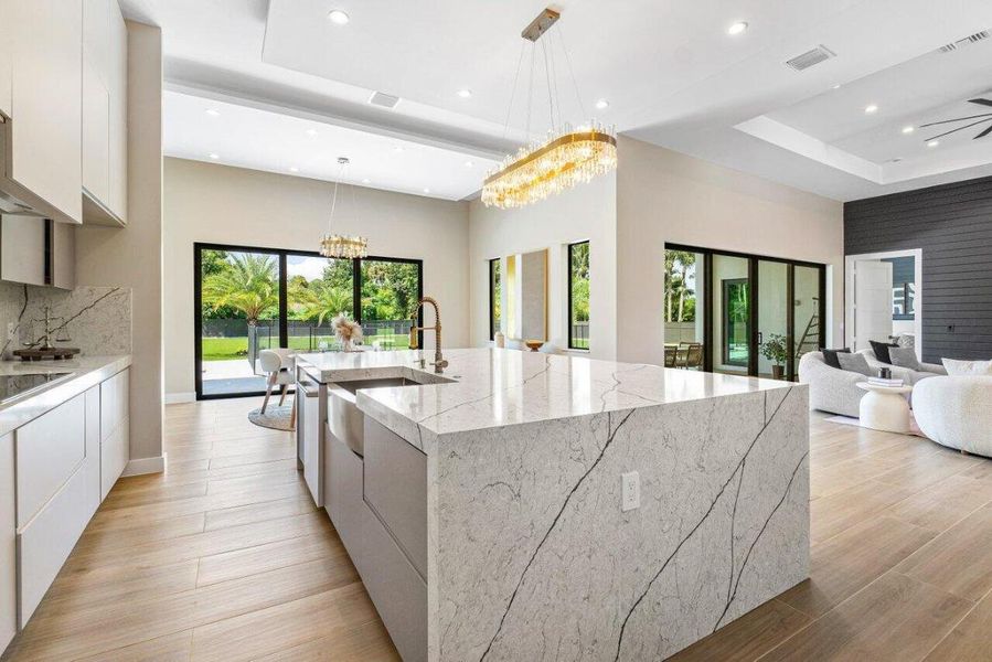 014-221MilestoneWay-WestPalmBeach-FL-334 014-221MilestoneWay-WestPalmBeach-FL-334