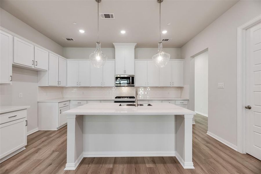 Furnished interior view inside a new home in , Frisco (Image 9).