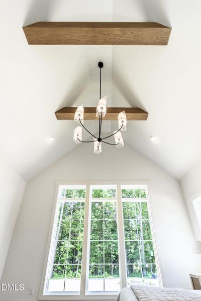300_MEADOW_WALK_DR_INTERIOR_38