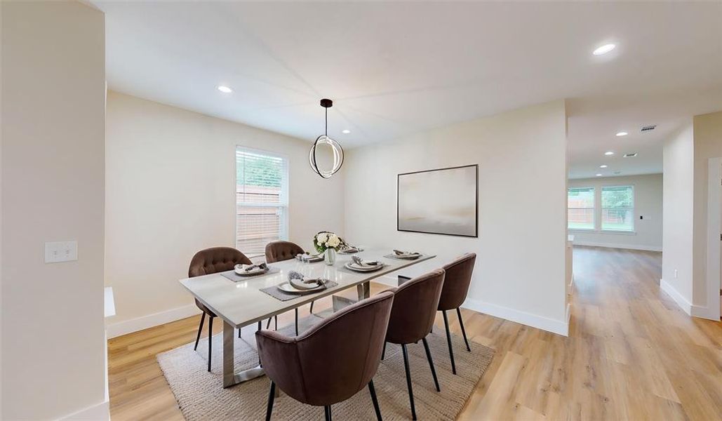Furnished interior view inside a new home in , Grand Prairie (Image 14).