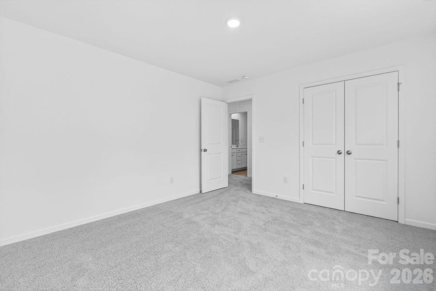 Spacious, unfurnished interior of a new home in Shannon Woods, Maiden (Image 24).