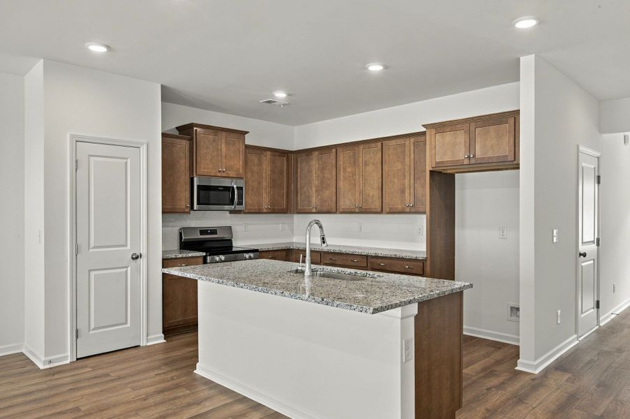 Furnished interior view inside a new home in Ironhorse, Dickson (Image 8).