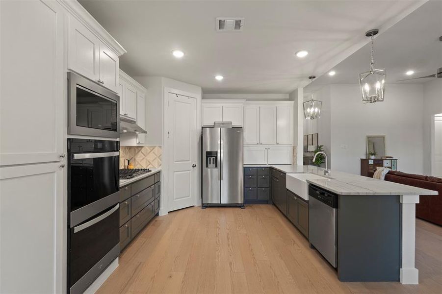 Quartzite Countertops and Appliance Garage