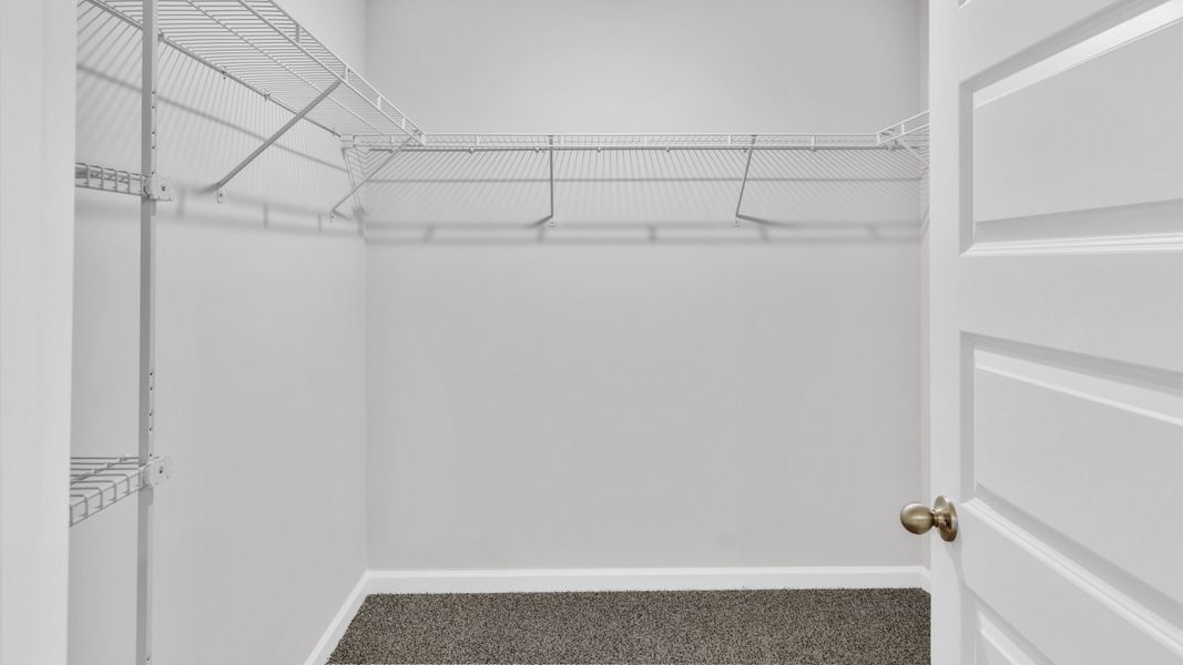 Spacious, unfurnished interior of a new home in Bailey Park, Fayetteville (Image 19).