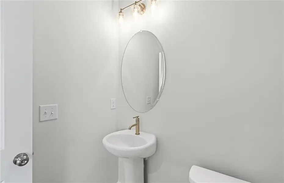Furnished interior view inside a new home in Creekside at Skelton, Jefferson (Image 12).