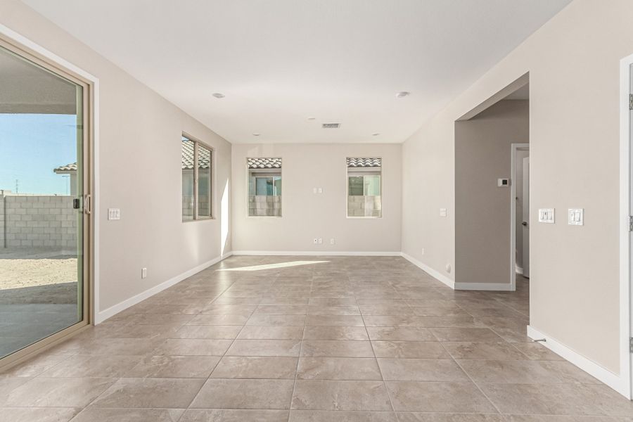 Spacious, unfurnished interior of a new home in Bentridge – Canyon Series, Buckeye (Image 5). Spacious, unfurnished interior of a new home in Bentridge – Canyon Series, Buckeye (Image 5).
