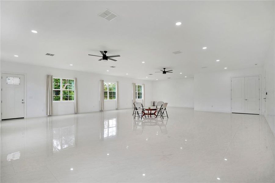 Spacious, unfurnished interior of a new home in , Orlando (Image 29). Spacious, unfurnished interior of a new home in , Orlando (Image 29).
