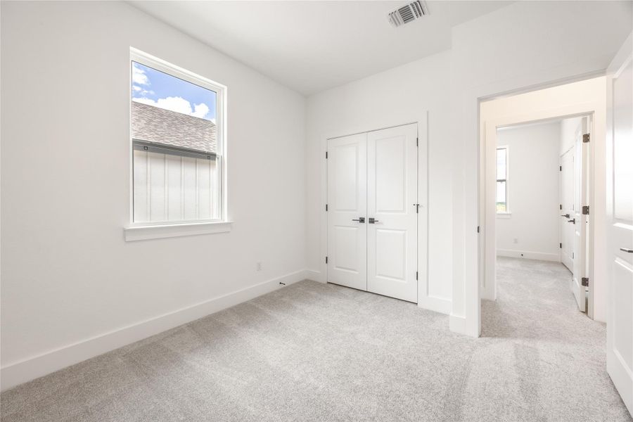 Spacious, unfurnished interior of a new home in Ryegrass Collection – Freedom at Anthem, Kyle (Image 15).