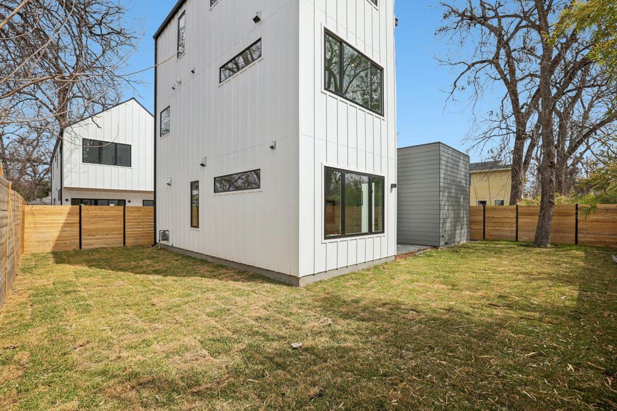 Exterior details and patio area of a home in , Austin (Image 22).