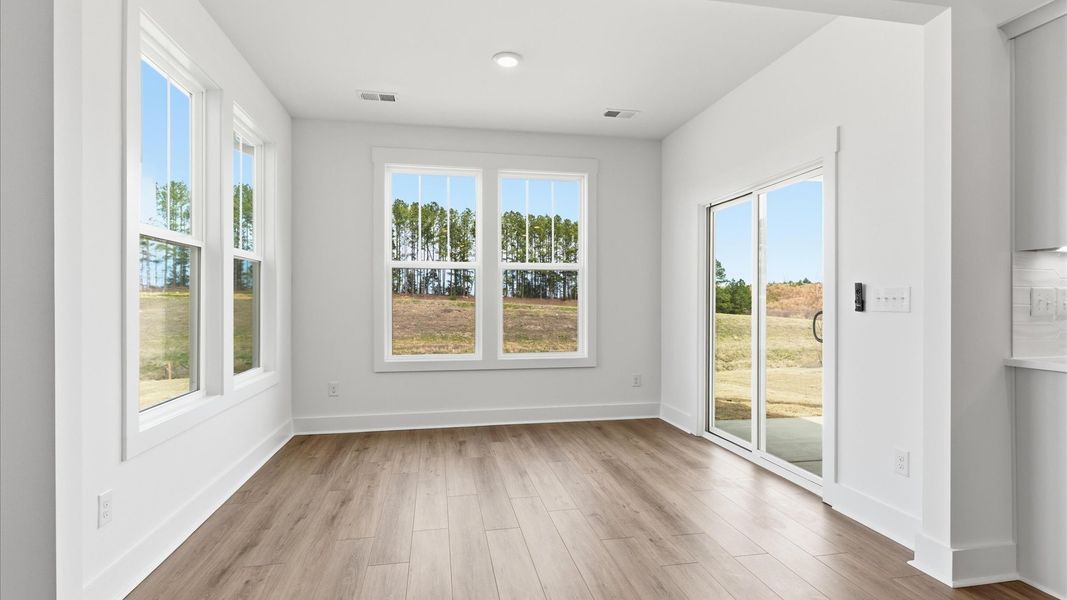 Memorable meals start in this exclusive breakfast area featuring elegant trim and natural light located in Gray Court, SC