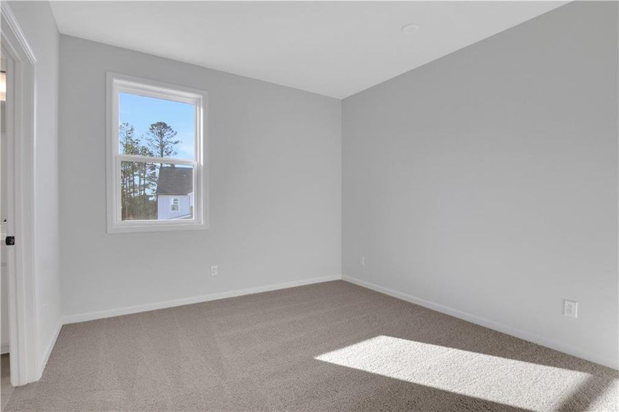 Spacious, unfurnished interior of a new home in Hillside Manor, Powder Springs (Image 29). Spacious, unfurnished interior of a new home in Hillside Manor, Powder Springs (Image 29).
