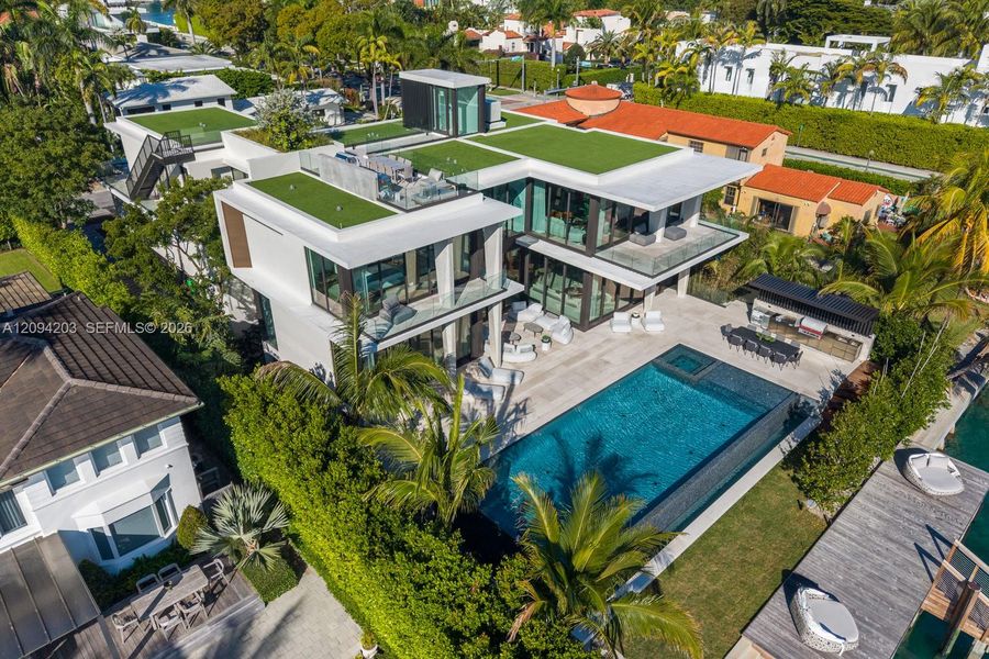 Community amenities in , Miami Beach (Image 47).