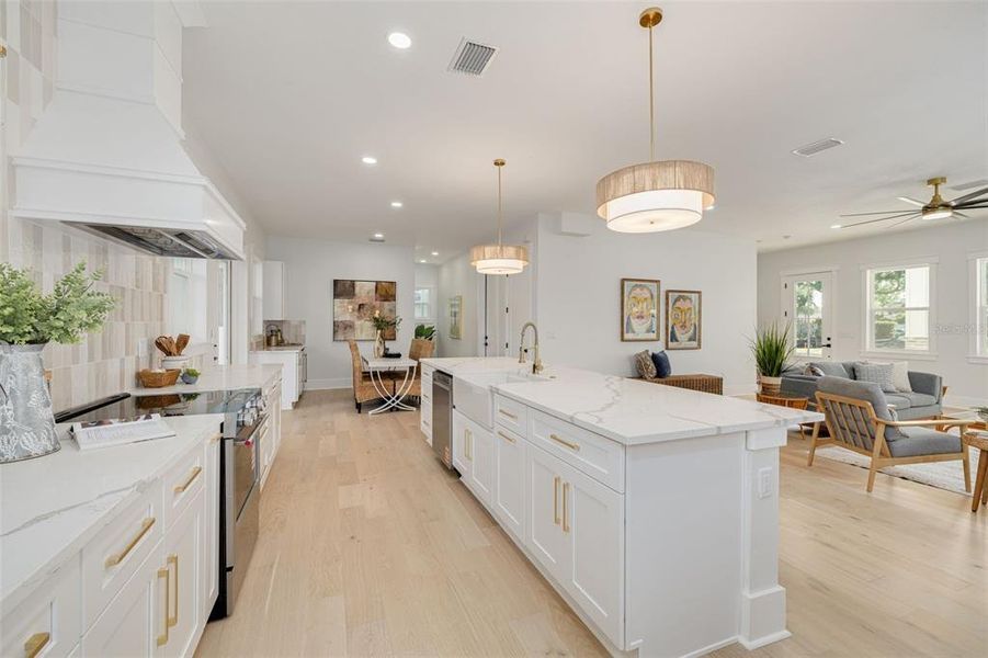 Furnished interior view inside a new home in , St. Petersburg (Image 14).