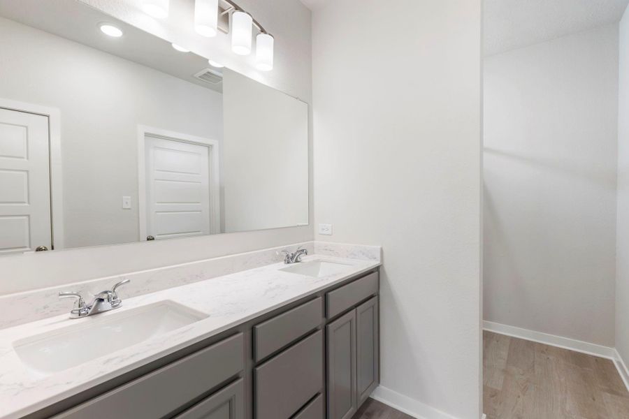 Furnished interior view inside a new home in , Huntsville (Image 9).