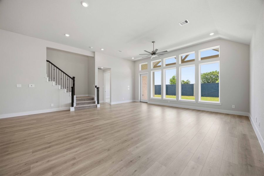 Spacious, unfurnished interior of a new home in Austin Point, Richmond (Image 16).