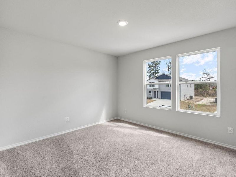 Spacious, unfurnished interior of a new home in Stoney Ridge, Hudson (Image 12).