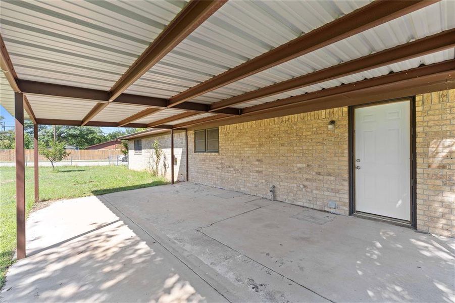 Exterior details and patio area of a home in , Brownwood (Image 18).