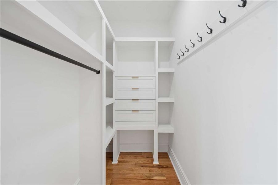 Spacious, unfurnished interior of a new home in , Atlanta (Image 47). Spacious, unfurnished interior of a new home in , Atlanta (Image 47).