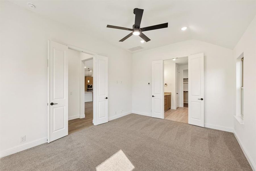 Spacious, unfurnished interior of a new home in Bear Creek Classic 50, Lavon (Image 18).