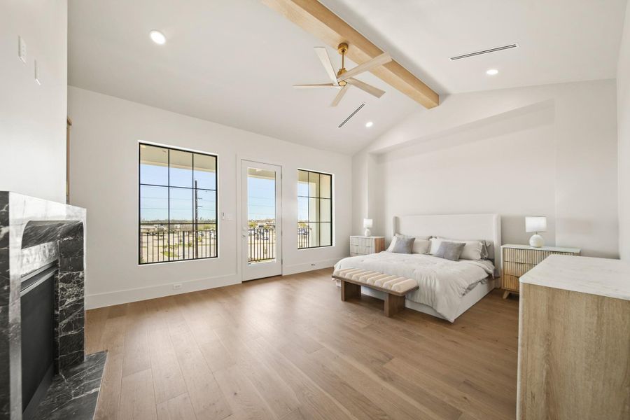 Furnished interior view inside a new home in Monet Estates, Sugar Land (Image 10).