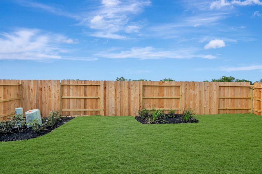 Exterior details and patio area of a home in The Grand Prairie - Meadow Collection, Hockley (Image 26).