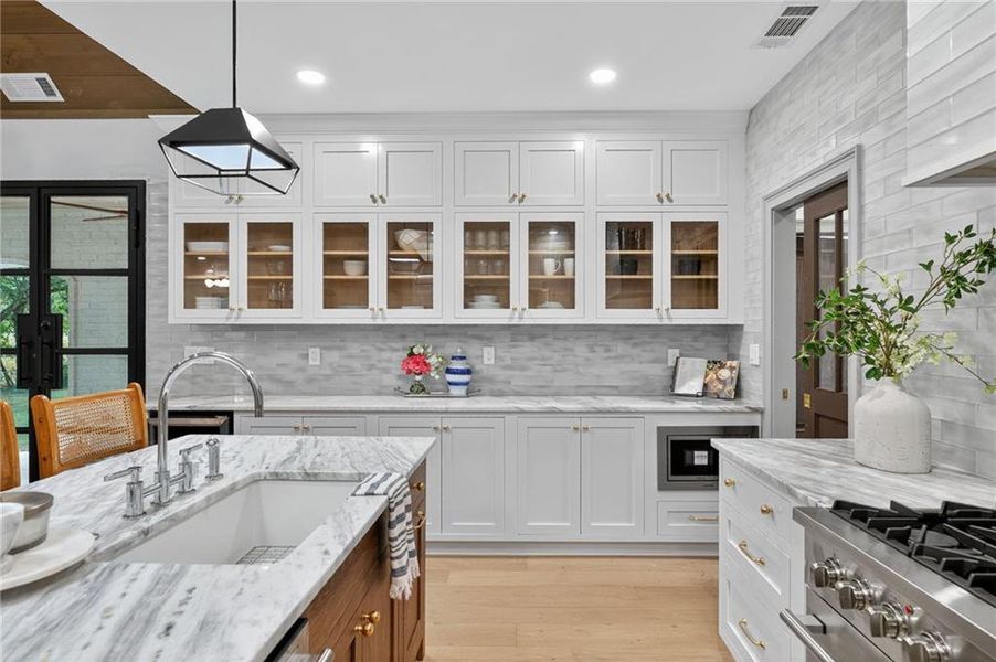 Furnished interior view inside a new home in , Carrollton (Image 16).