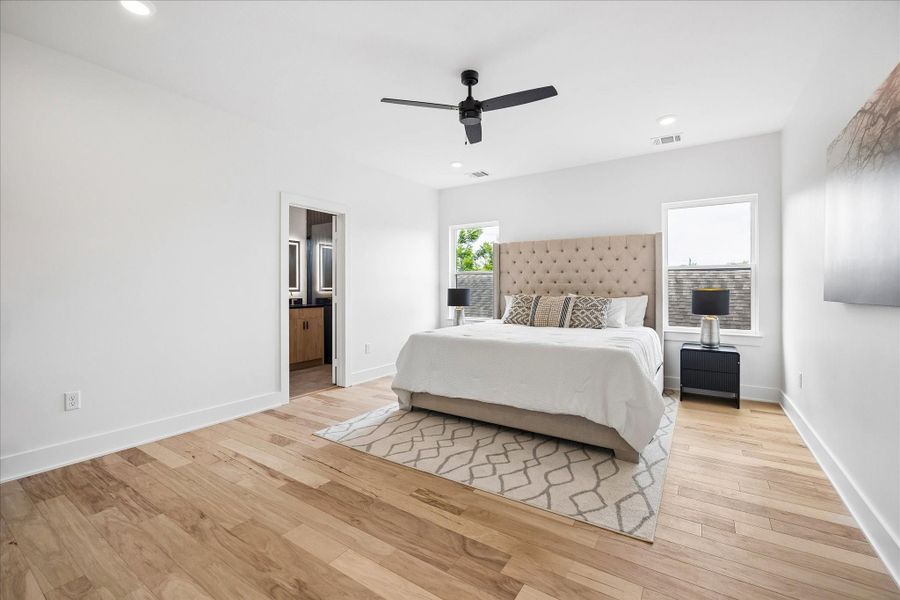 Furnished interior view inside a new home in , Houston (Image 16).