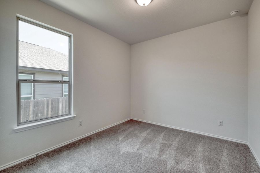 Spacious, unfurnished interior of a new home in Sonterra - Cool Water, Jarrell (Image 17).