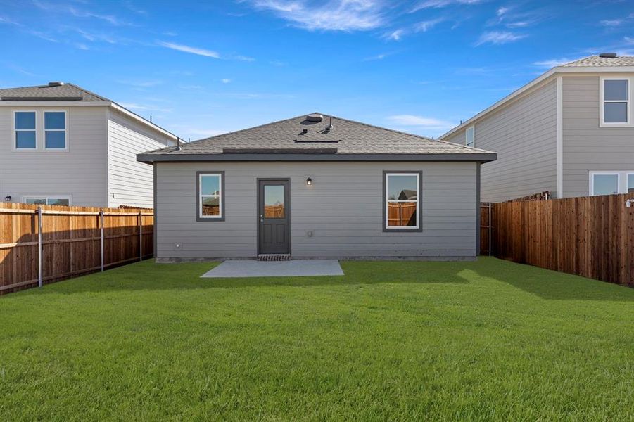 26. 501 Merced - Back