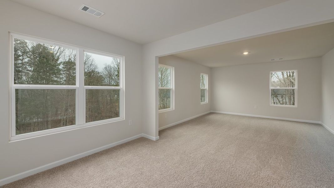 Spacious, unfurnished interior of a new home in Brooks Station, Dacula (Image 22).