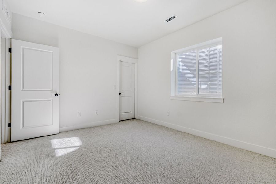 8555 Palo Alto - Basement