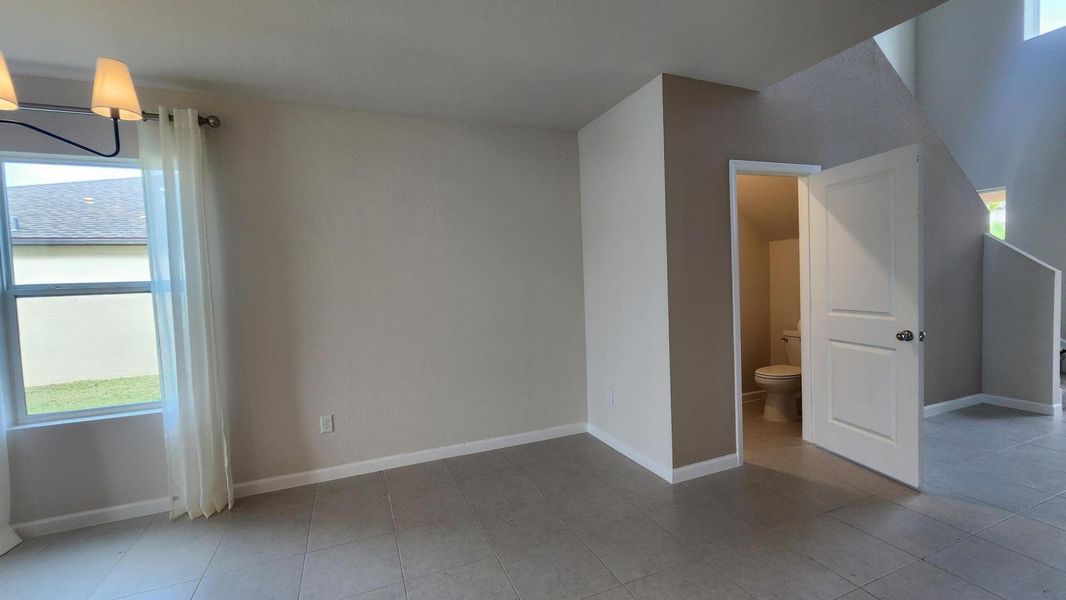 Spacious, unfurnished interior of a new home in , Fort Pierce (Image 26).