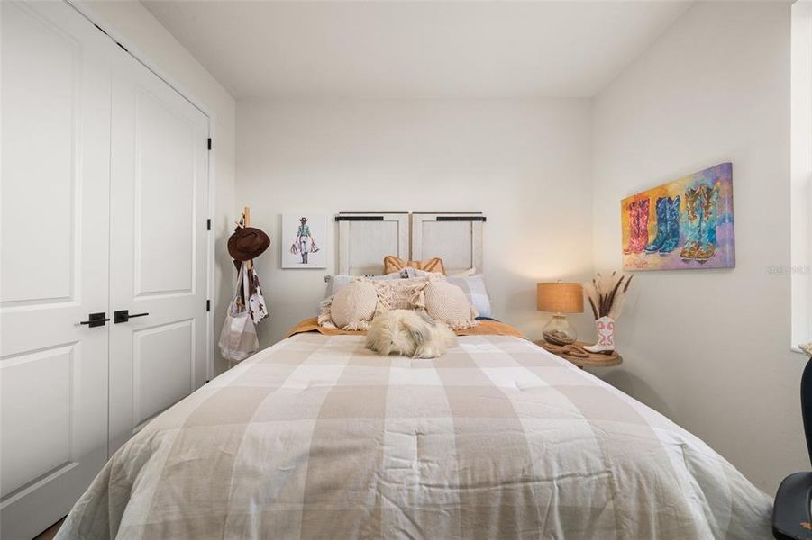 Furnished interior view inside a new home in , Sebring (Image 46).