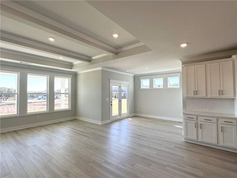 Spacious, unfurnished interior of a new home in Summerlin, Winder (Image 100).