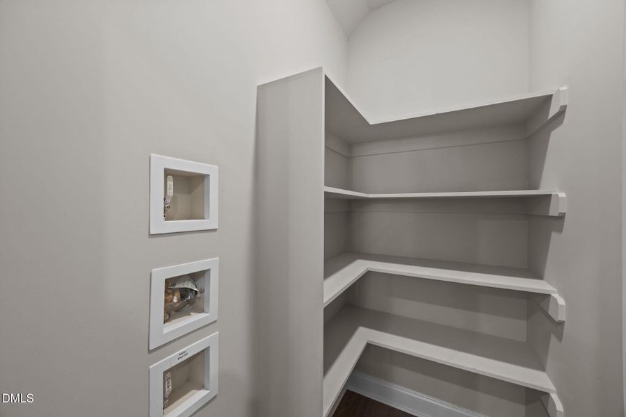 20-web-or-mls-0C0A9419