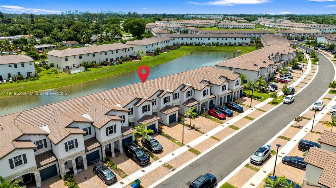 Image 37 of a home in .