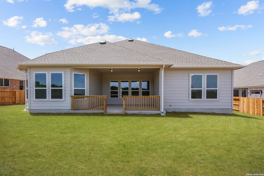 Exterior details and patio area of a home in Homestead, Schertz (Image 21).