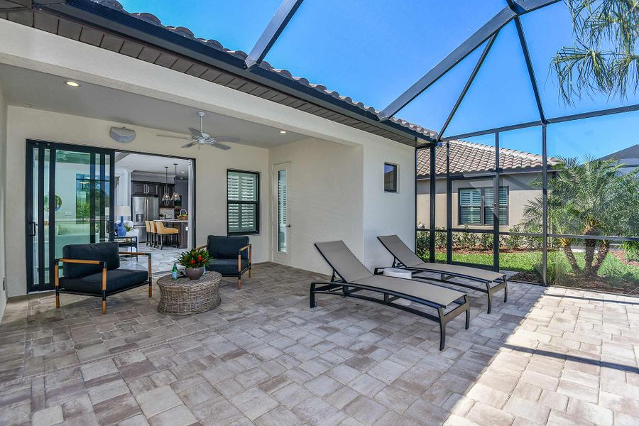 Representative exterior details of a home built from the White Star by Neal Communities in Vicenza, Venice (Image 4).