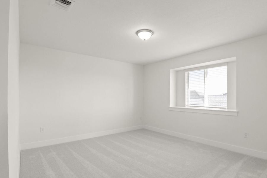 Spacious, unfurnished interior of a new home in Easton Park, Austin (Image 47).