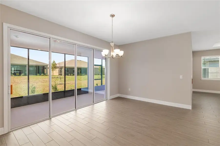 Spacious, unfurnished interior of a new home in , Ocala (Image 21).