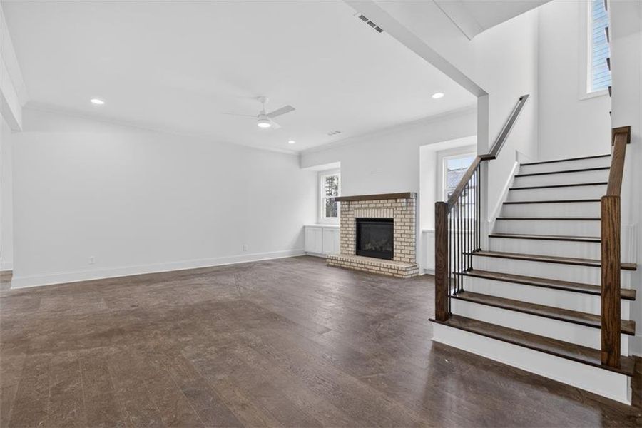 Spacious, unfurnished interior of a new home in , Suwanee (Image 44).