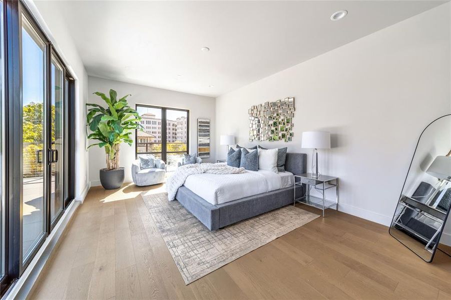 Furnished interior view inside a new home in , Dallas (Image 15).