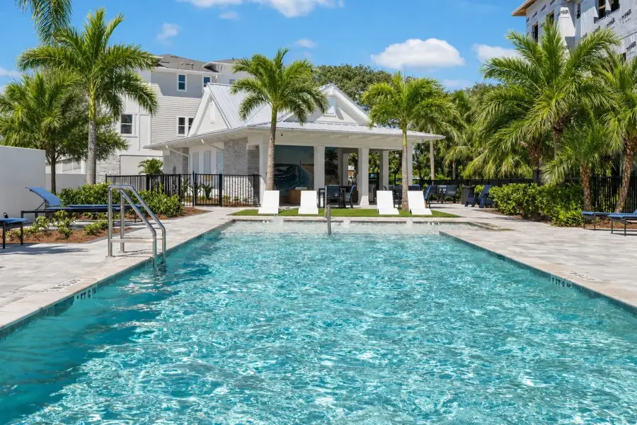 Community amenities in EvenTide, New Smyrna Beach (Image 20).