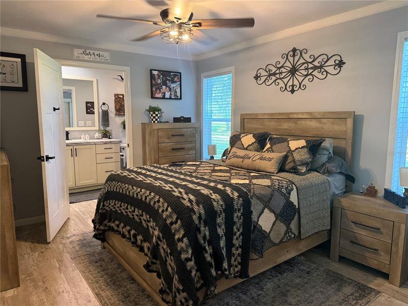 Furnished interior view inside a new home in , Plant City (Image 8).